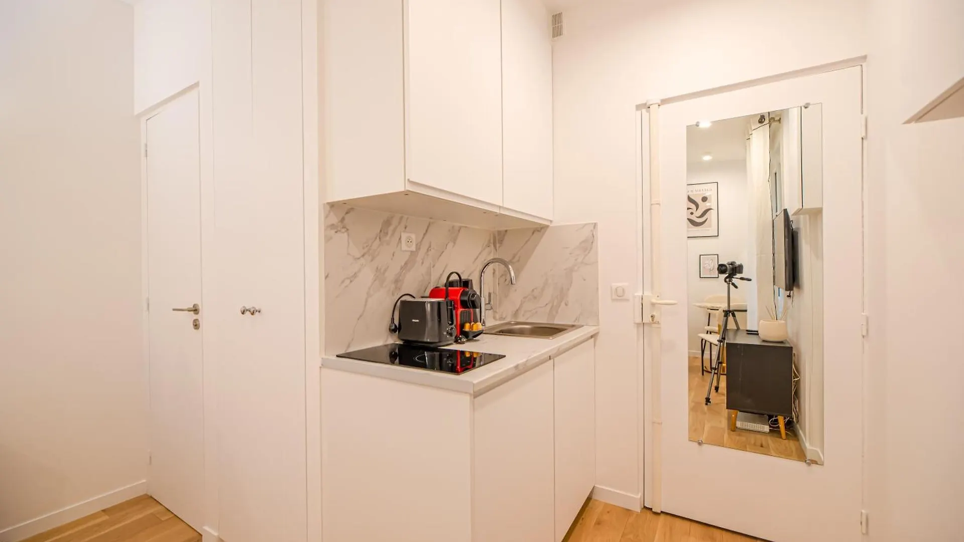Cosy In The Heart Of Le Marais